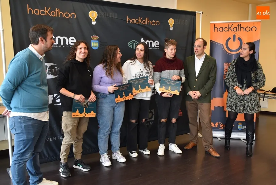 Foto 9 - Proclamados los ganadores del 1&ordm; Hackathon de Ciudad Rodrigo tras un aluvi&oacute;n de ideas