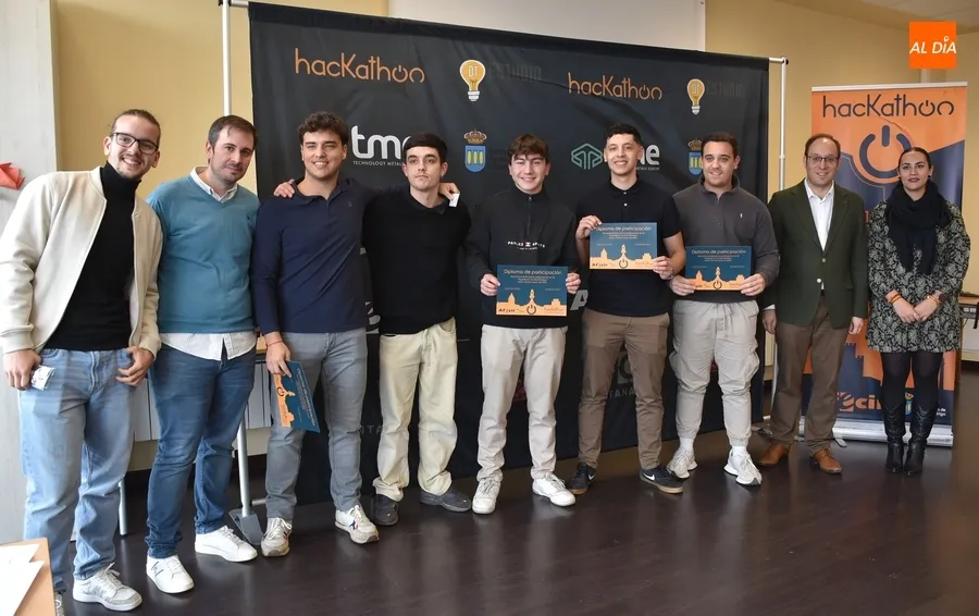 Foto 11 - Proclamados los ganadores del 1&ordm; Hackathon de Ciudad Rodrigo tras un aluvi&oacute;n de ideas