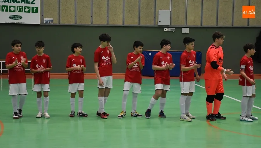 Foto 3 - &Eacute;pico empate en la &uacute;ltima jugada del Infantil B del III Columnas