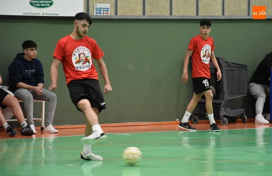 Foto 2 - Echa a rodar el bal&oacute;n de la nueva edici&oacute;n de la Farinato League con un fant&aacute;stico ambiente