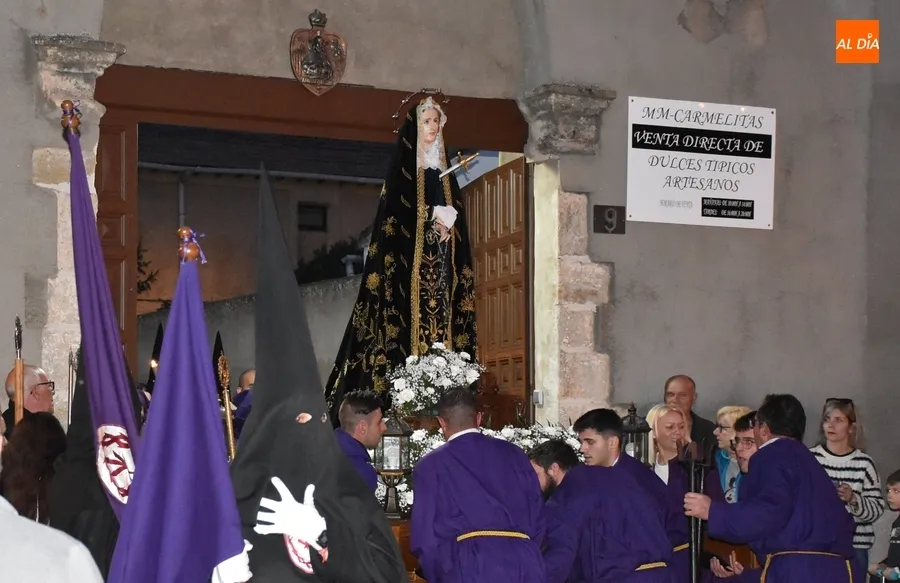 Foto 2 - La Cofrad&iacute;a del Nazareno estrena su nueva Banda en una primaveral velada