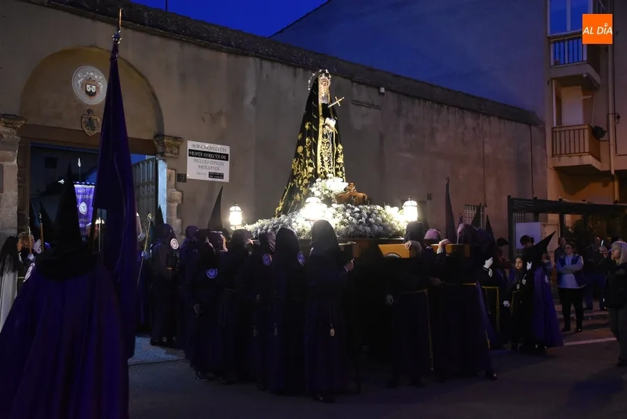 Foto 6 - La Cofrad&iacute;a del Nazareno estrena su nueva Banda en una primaveral velada