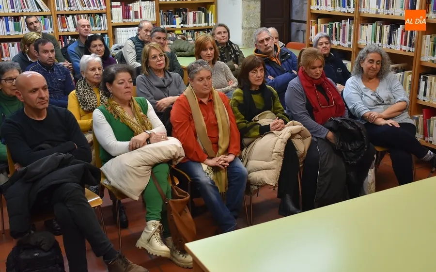 Foto 6 - Luis Garc&iacute;a Jambrina visita Mirolibro