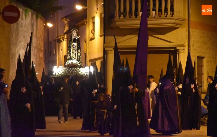 Foto 10 - La Cofrad&iacute;a del Nazareno estrena su nueva Banda en una primaveral velada