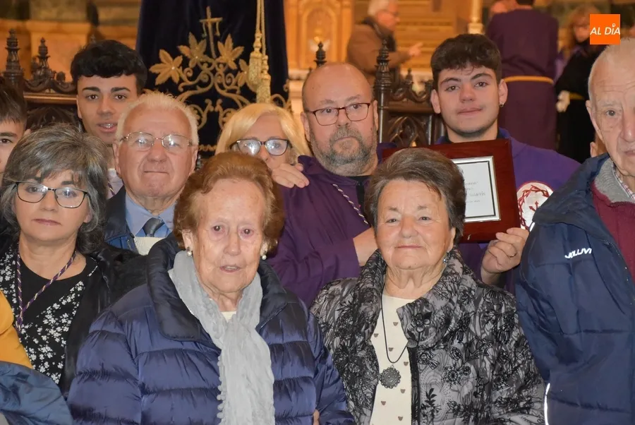 Foto 6 - El Nazareno nombra Cofrade Honor&iacute;fico a Antonio &Aacute;lvarez Mart&iacute;n