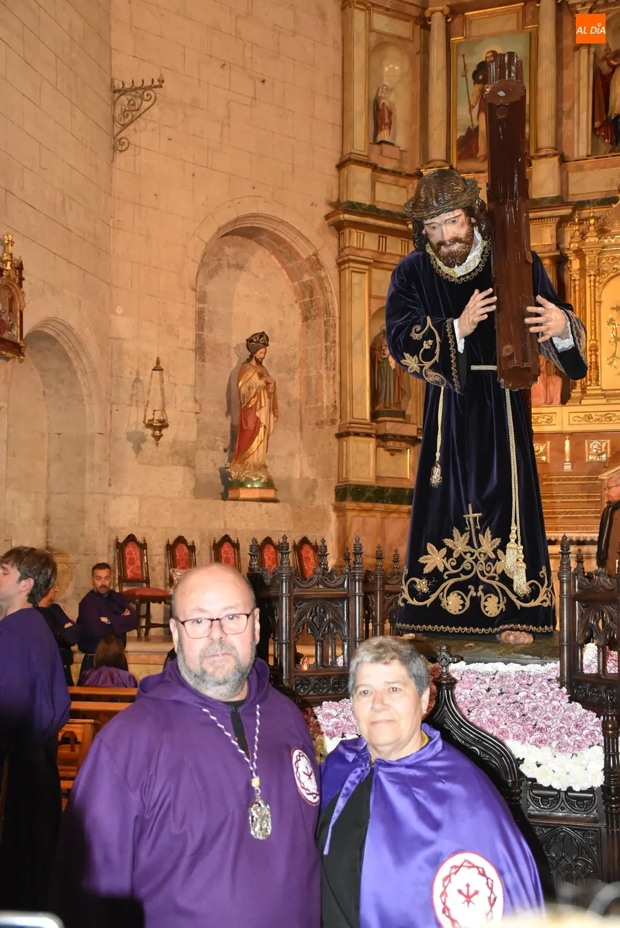 Foto 8 - El Nazareno nombra Cofrade Honor&iacute;fico a Antonio &Aacute;lvarez Mart&iacute;n