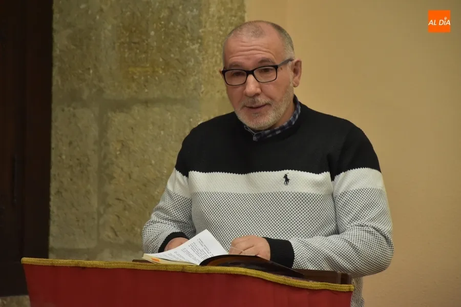 Foto 5 - Presentado en Mir&oacute;briga, con m&uacute;sica incluida, el nuevo libro de Jos&eacute; Antonio Mart&iacute;n Vi&ntilde;as