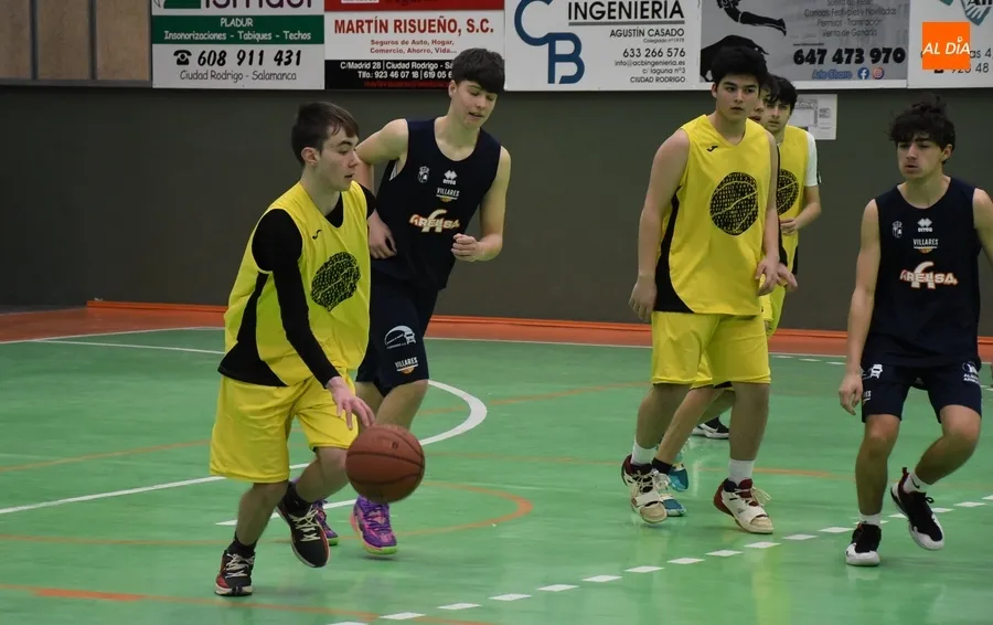 Foto 8 - #M [1-3 MAR] Cara y cruz para los mirobrigenses en la inusual doble cita de basket en Conde de Fox&aacute;