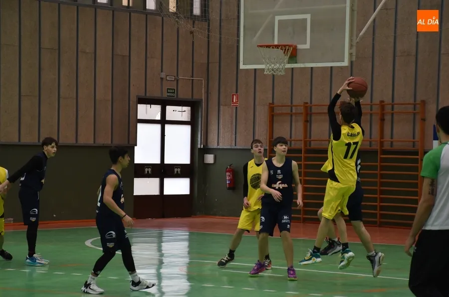 Foto 10 - #M [1-3 MAR] Cara y cruz para los mirobrigenses en la inusual doble cita de basket en Conde de Fox&aacute;