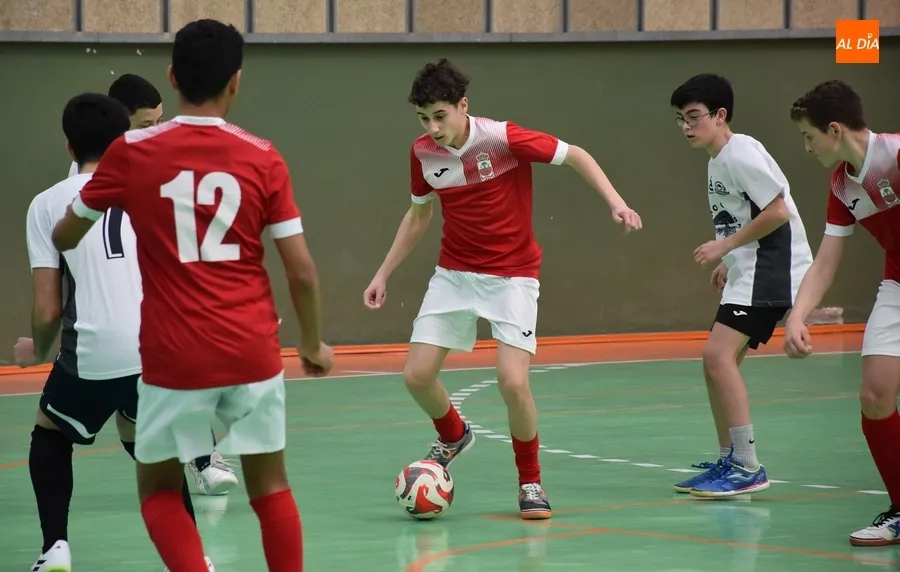 Foto 7 - El IES Ramos del Manzano triunfa con holgura en la &lsquo;Final Three&rsquo; de categor&iacute;a Cadete