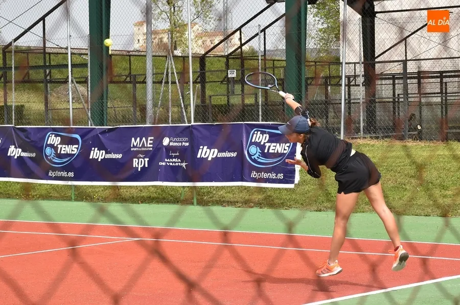 Foto 10 - Marina Benito y Daria Gracheva jugar&aacute;n la final femenina del Open de Ciudad Rodrigo