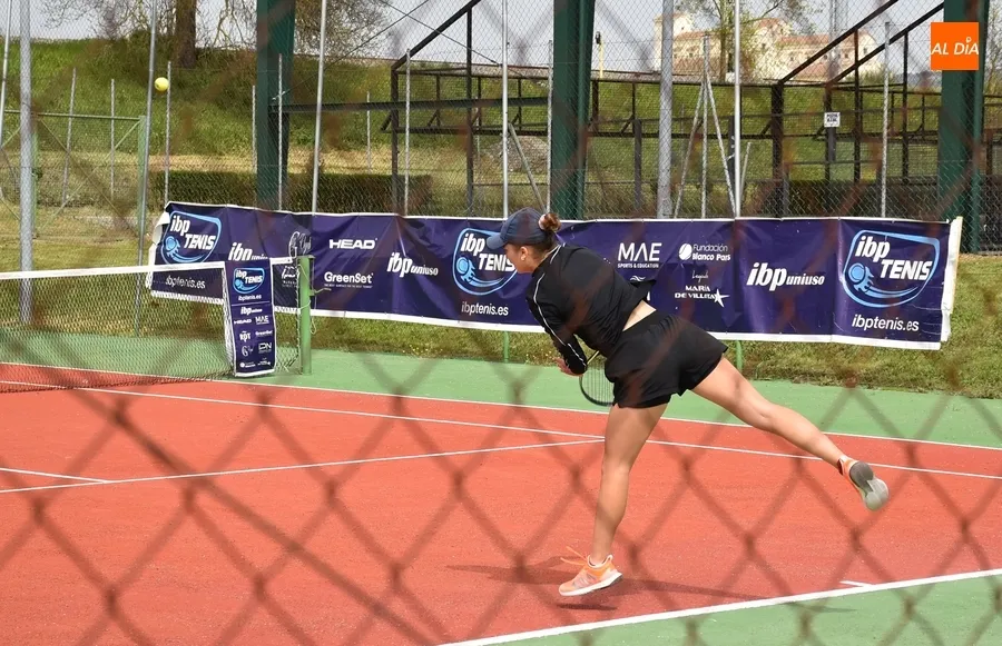 Foto 8 - Marina Benito y Daria Gracheva jugar&aacute;n la final femenina del Open de Ciudad Rodrigo