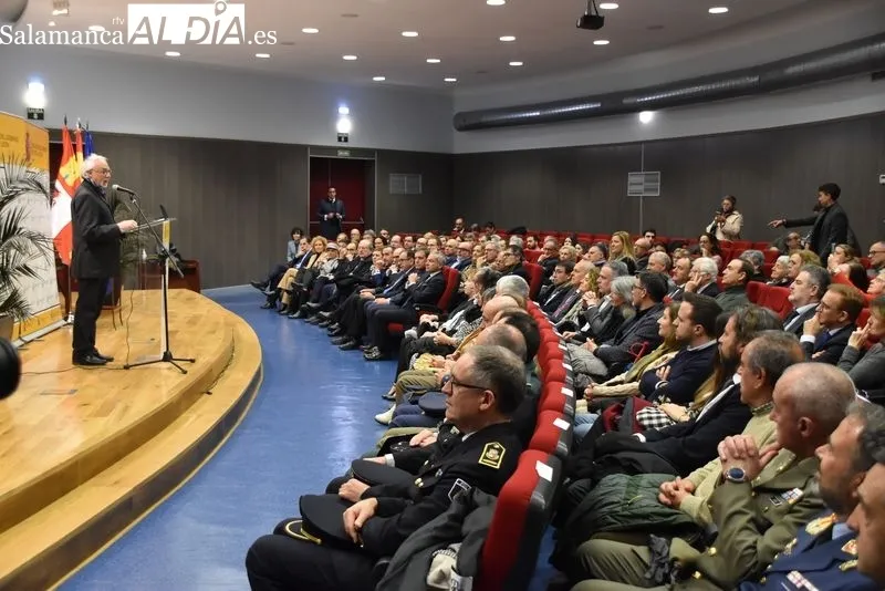 Emotiva entrega de la Encomienda de la Orden del Mérito Civil a título póstumo a Encarnación Pérez   | FOTO: Vanesa Martins 