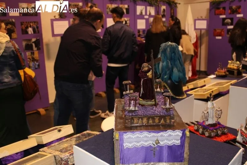 Foto 9 - Exposici&oacute;n de fotograf&iacute;as y miniaturas sobre la Semana Santa Albense&nbsp;