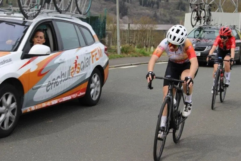 Ciclistas del EnchufeSolar Femenino
