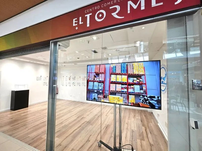 El Tormes alberga un concurso-exposición de dibujos realizados por escolares salmantinos en colaboración con el Banco de Alimentos y la Fundación Salamanca Ciudad de Cultura y Saberes