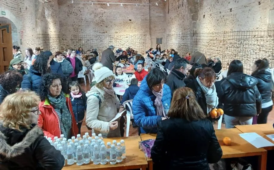Foto 10 - &Eacute;xito de la Operaci&oacute;n Bocata en Sancti-Sp&iacute;ritus rozando los 250 bocadillos repartidos