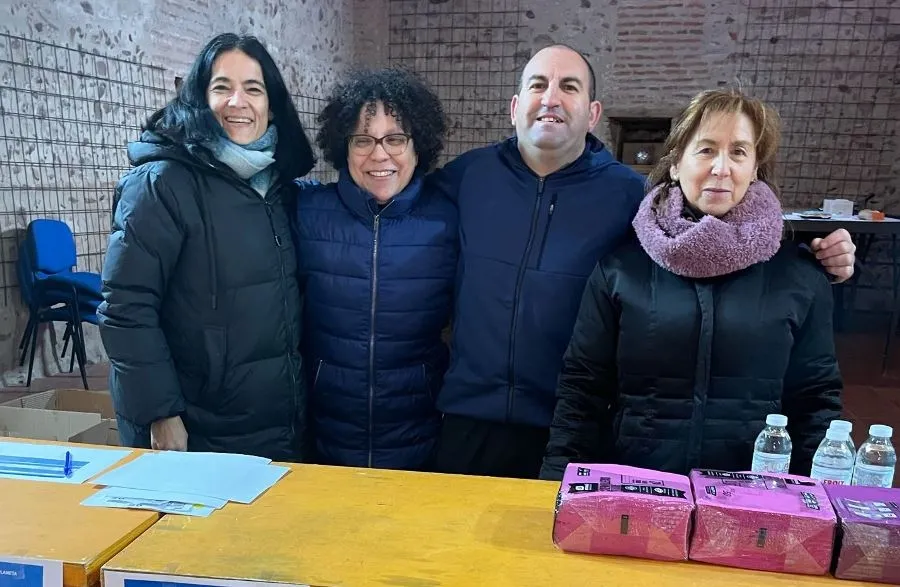 Foto 6 - &Eacute;xito de la Operaci&oacute;n Bocata en Sancti-Sp&iacute;ritus rozando los 250 bocadillos repartidos