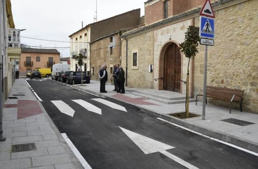 Foto 5 - Finalizan las reformas de las calles Eras y &Aacute;lamo Chico