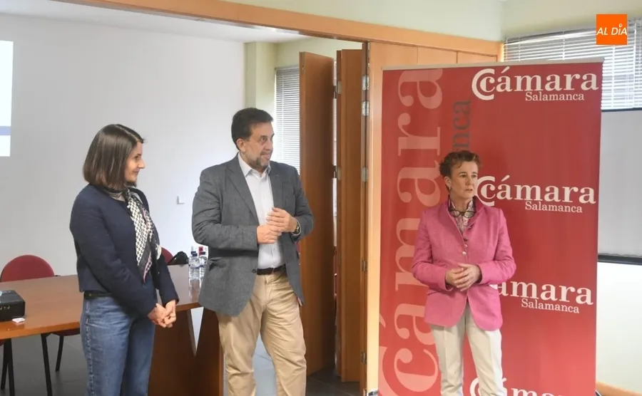 Foto 3 - Presentado en el Vivero el proyecto Con&eacute;ctate35, que facilita la banda ancha en zonas rurales