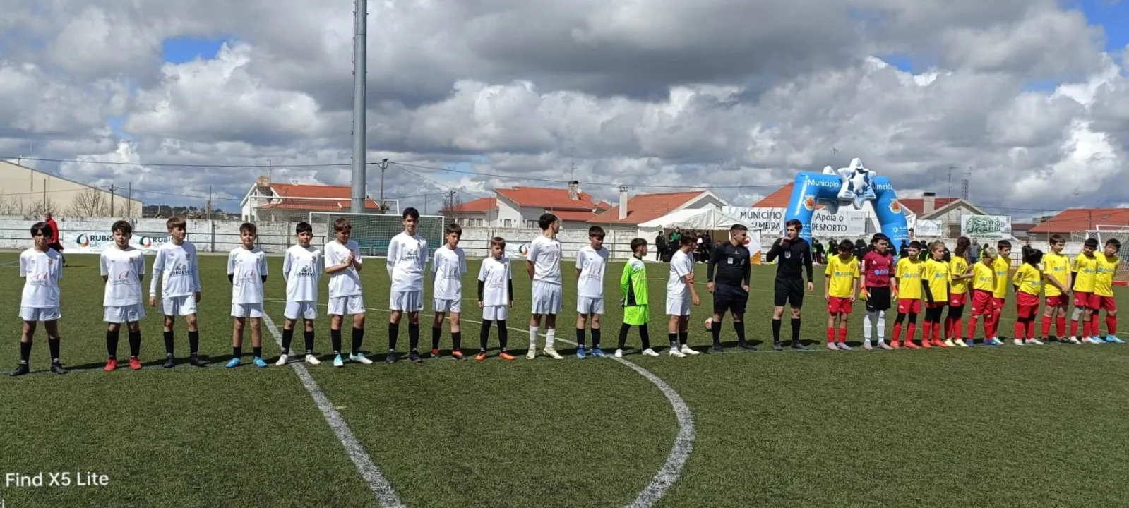Foto 3 - Pleno de victorias de los equipos del Ciudad Rodrigo CF en la jornada inaugural del Torneo Napoleao