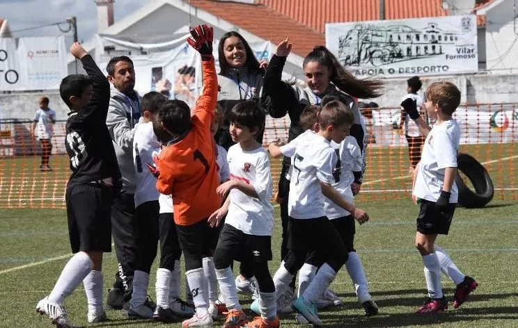Foto 9 - Pleno de victorias de los equipos del Ciudad Rodrigo CF en la jornada inaugural del Torneo Napoleao