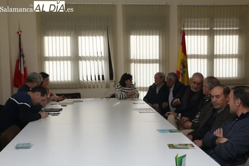 Presentación del proyecto de repoblación de la Mancomunidad de Vitigudino / CORRAL