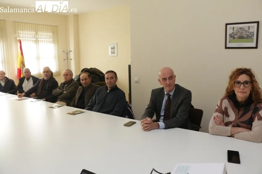 Presentación del proyecto de repoblación de la Mancomunidad de Vitigudino / CORRAL
