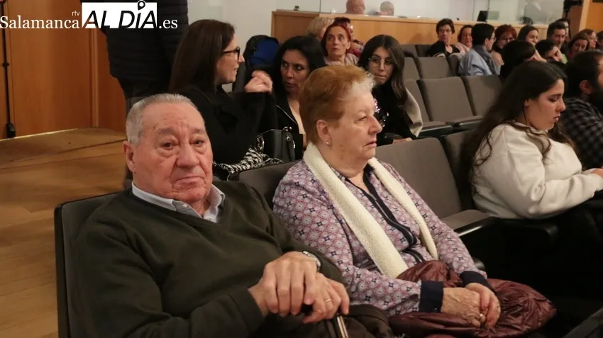 Entrega de premios del XXXVI Certamen Nacional de Teatro 'Villa de Vitigudino'  / CORRAL
