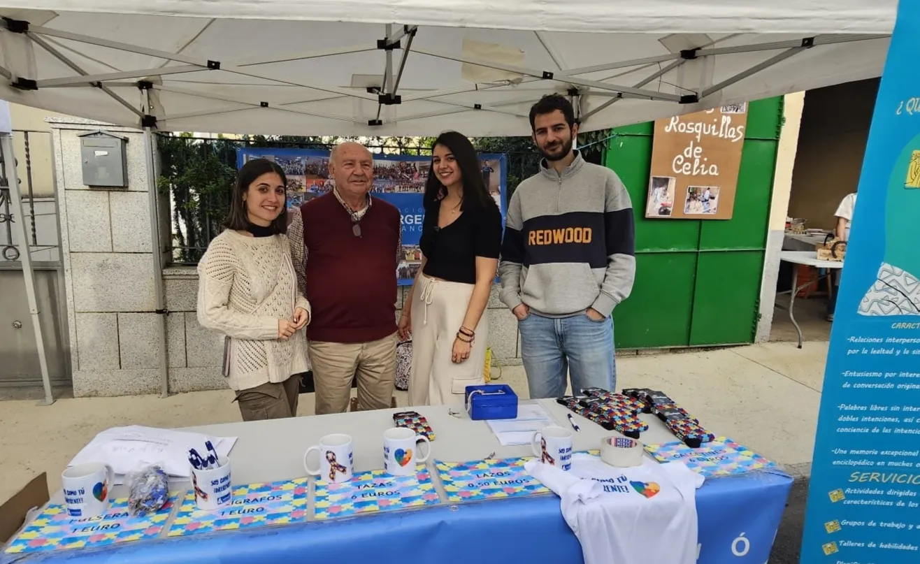 Foto 2 - Gran ambiente en la III Feria Solidaria del Caballo en Ba&ntilde;ob&aacute;rez