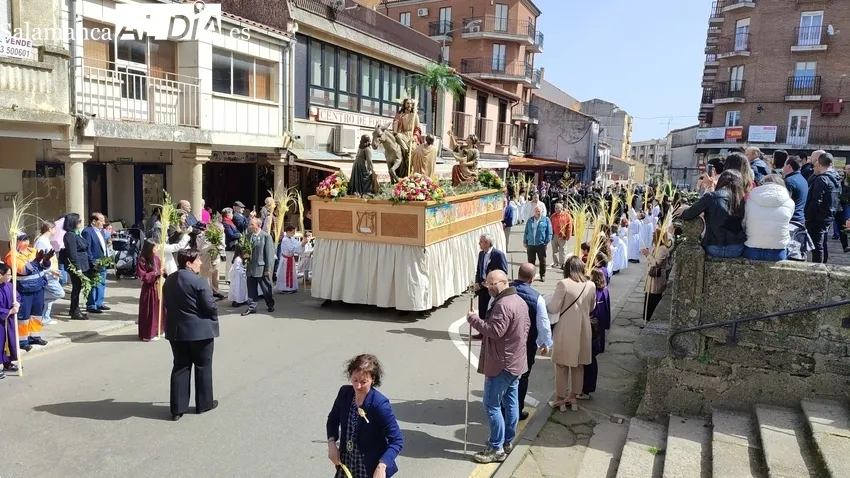 Emoción en la procesión de La Borriquilla en Vitigudino / CORRAL