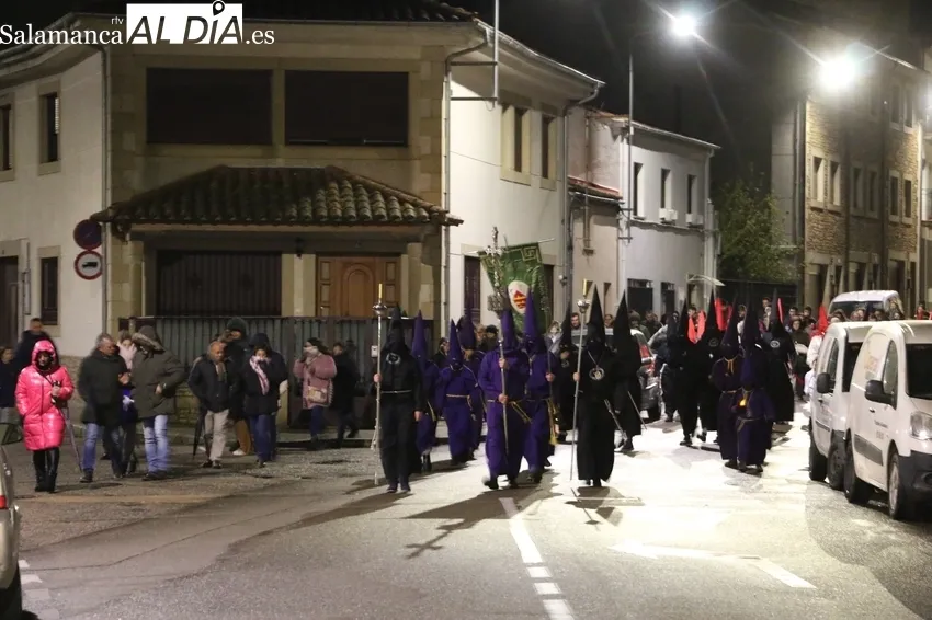 Procesión del Silencio con el Cristo de la Agonía en Vitigudino / CORRAL