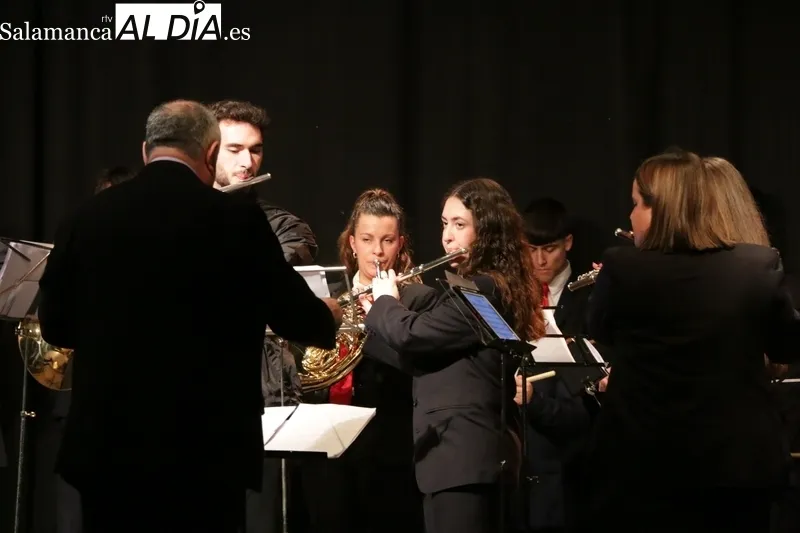 Concierto de la Banda de Música de Piedrahita en el centro cultural de Vitigudino / CORRAL