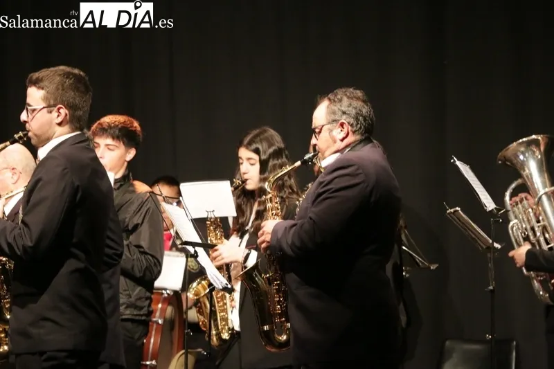 Concierto de la Banda de Música de Piedrahita en el centro cultural de Vitigudino / CORRAL