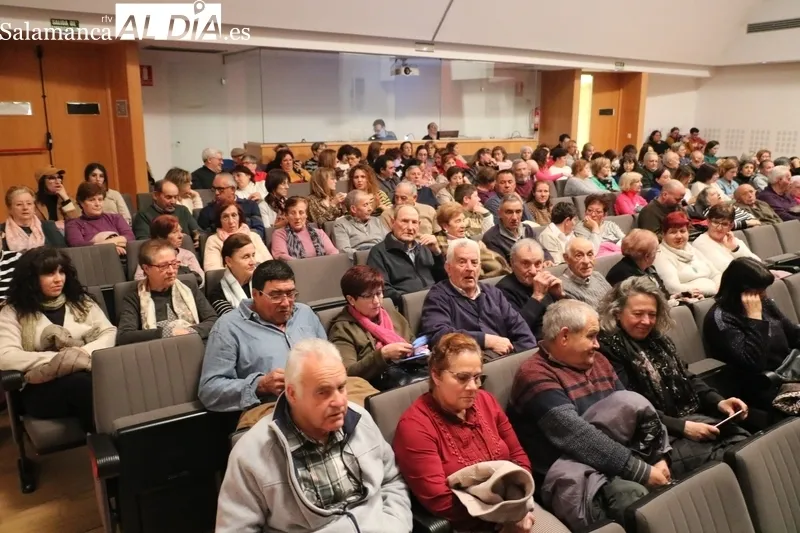 Representación de 'El cuarto de Verónica' por La Garnacha Teatro / CORRAL