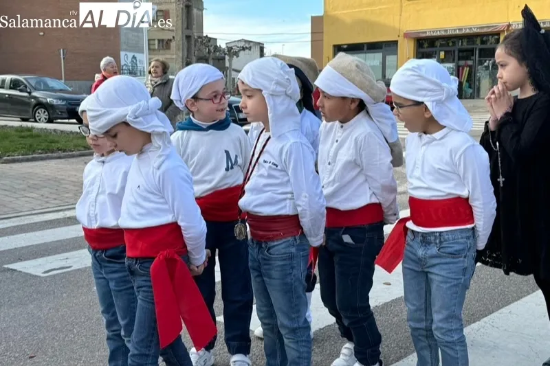 El colegio La Encarnación celebraba este miércoles su particular Via Crucis