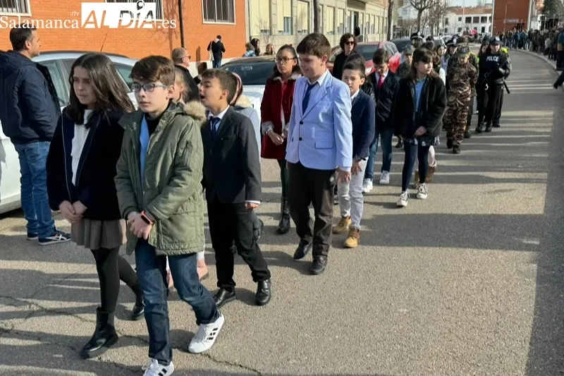 El colegio La Encarnación celebraba este miércoles su particular Via Crucis