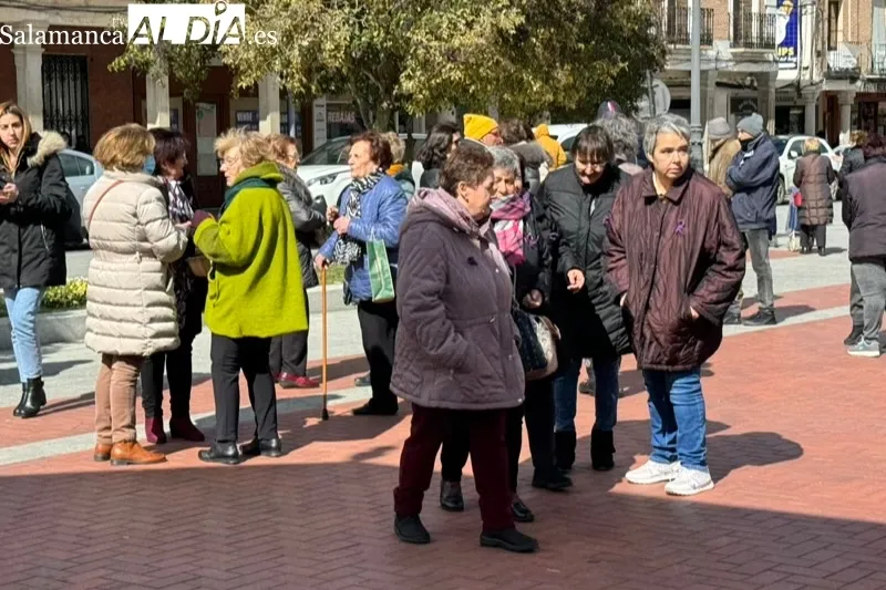 Peñaranda conmemoraba en la Plaza de España el 8M
