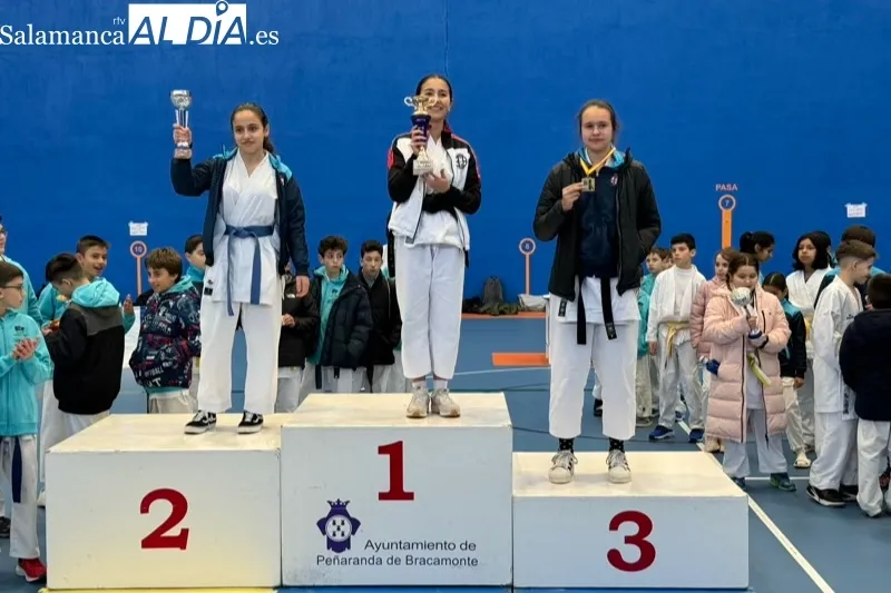 El pabellón acogía el II Open de Kárate Ciudad de Peñaranda