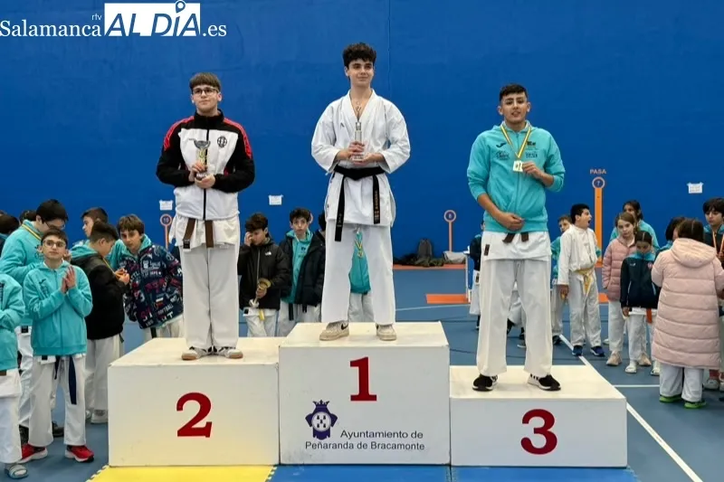 El pabellón acogía el II Open de Kárate Ciudad de Peñaranda