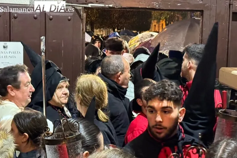 La lluvia obliga a suspender la procesión del Humilladero este Martes Santo