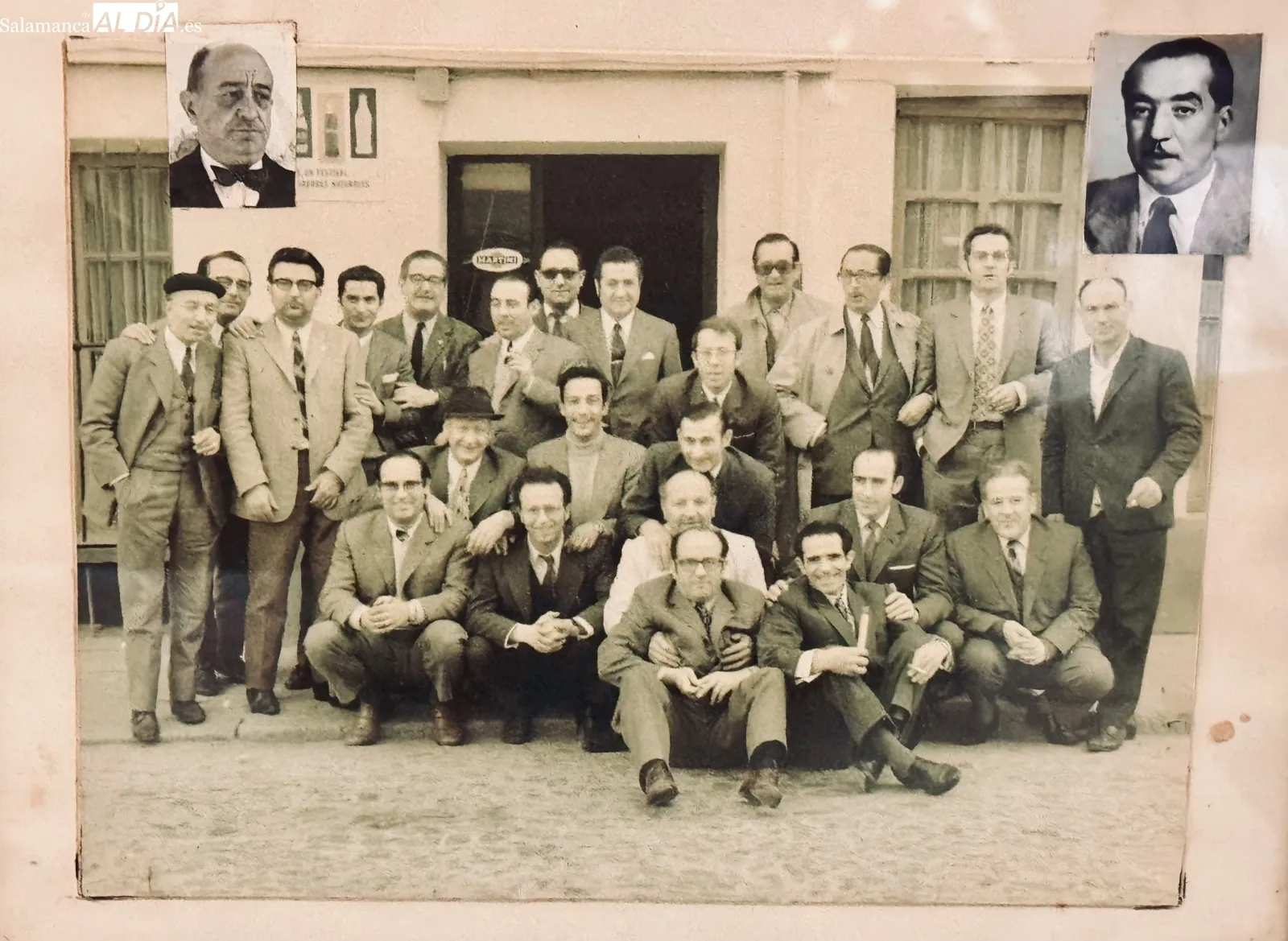 Foto 6 - El juego de 'Las Mecas' sopla las velas de su 75 aniversario en una mutitudinaria y tradicional quedada este Viernes Santo