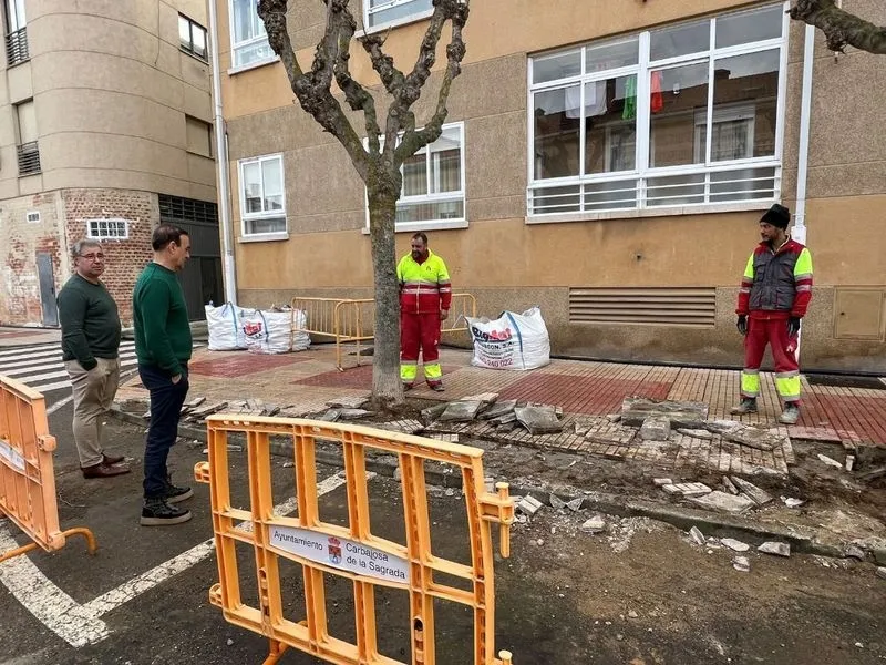 Renovación de la red de agua en varias calles de Carbajosa