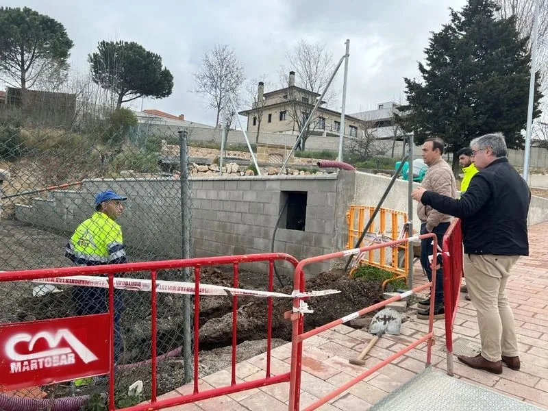 Foto 2 - El Ayuntamiento de Carbajosa completa la recuperaci&oacute;n del parque de la Fuente de Valdehigal