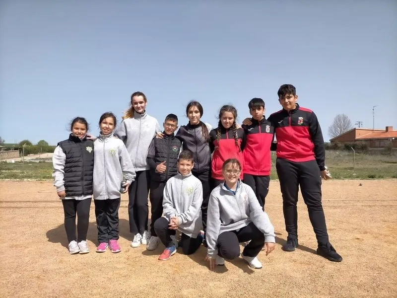 Foto 6 - El club deportivo Petanqueros Valverd&oacute;n disputa la fase previa al Campeonato de Espa&ntilde;a en las modalidades Dupletas y Tripletas juveniles  