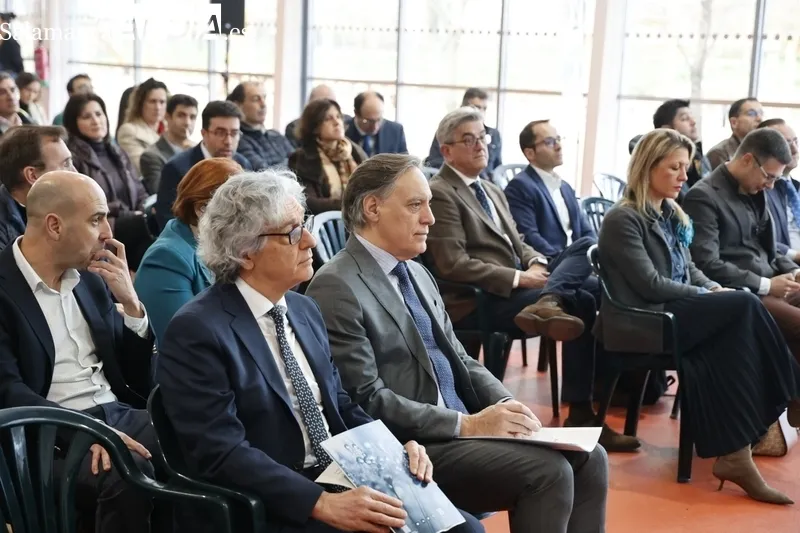 ‘Transición energética y descarbonización en el ciclo integral del agua’ en la Lonja de los Huertos Urbanos. Fotos: David Sañudo.