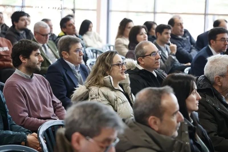 ‘Transición energética y descarbonización en el ciclo integral del agua’ en la Lonja de los Huertos Urbanos. Fotos: David Sañudo.