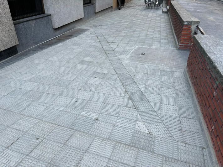 Finalizan las obras de aislamiento en la calle Don Alejandro | Imagen 1