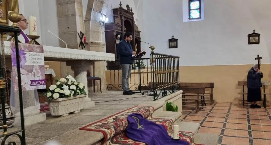 Foto 5 - Seis localidades diferentes albergan las '24 Horas para el Se&ntilde;or' del Arciprestazgo de Arga&ntilde;&aacute;n