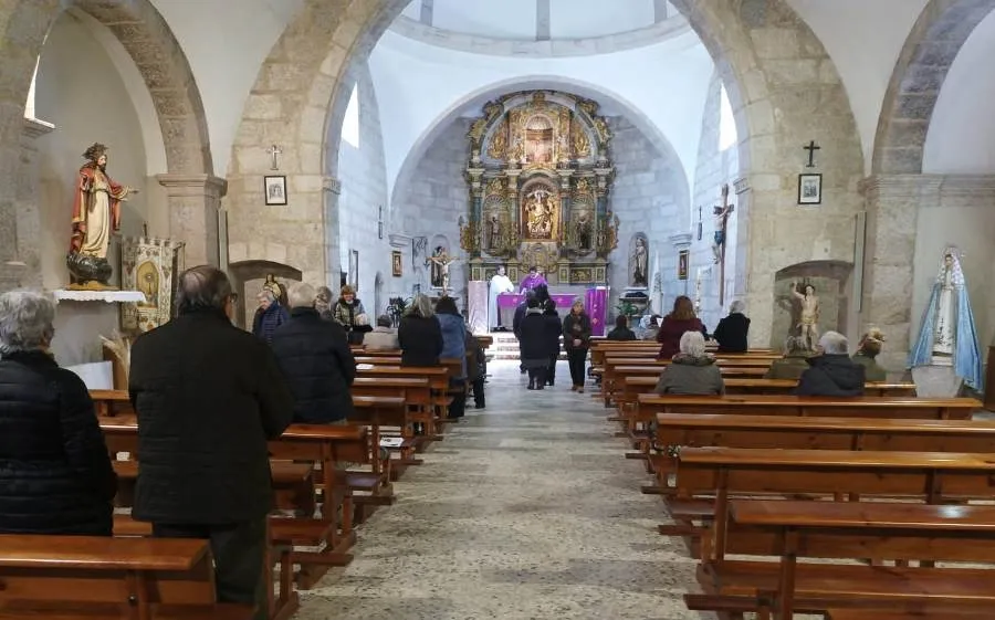 Foto 3 - Seis localidades diferentes albergan las '24 Horas para el Se&ntilde;or' del Arciprestazgo de Arga&ntilde;&aacute;n